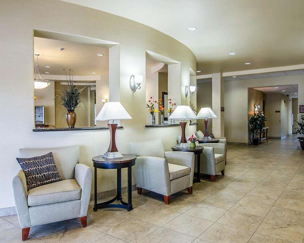 Comfort Inn & Suites Van Buren - Fort Smith Dalaman gambar