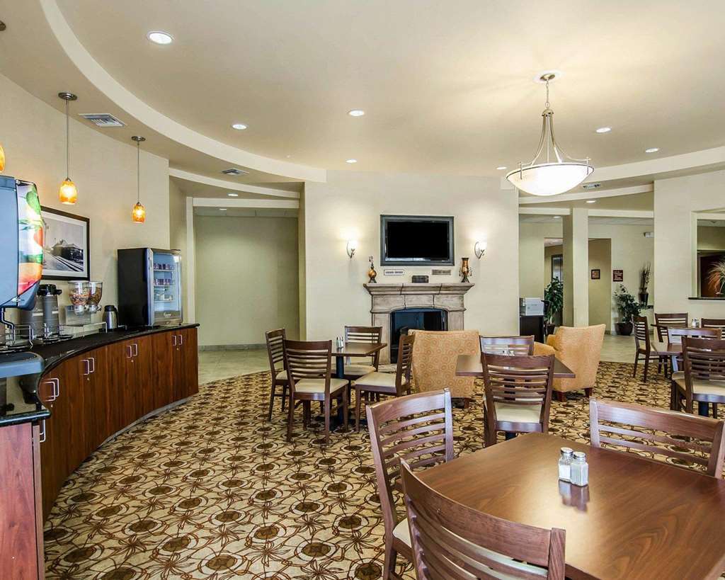 Comfort Inn & Suites Van Buren - Fort Smith Restoran gambar